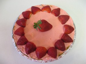 Strawberry Yogurt Pie (2)