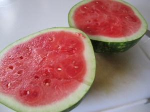 1 Watermelon cutting (2)