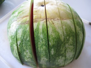 1 Watermelon cutting (3)